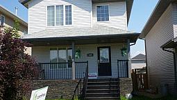3 Bedroom With 2.5 Baths In Timberlea