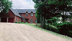 Beautiful House For Sale In Temiscaming, Quant Town,Amazing View
