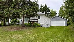 Immaculate Thunder Lake Property For Sale