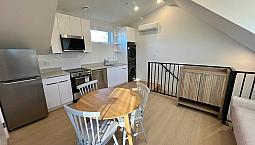 1 Bed 1 Bath House For Rent