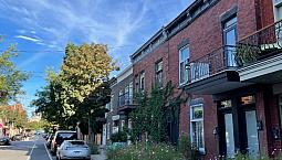 Month-Month. 1 Bedroom + Office In Plateau/Mile End. W/Utilites.