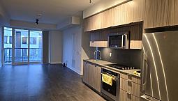 Spadina & Queen St. Large 3 Bed + Looking For Roommate (3rd Rm)