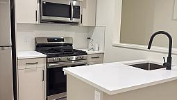 Private 1-Bedroom Suite | No Neighbours Above Or Below