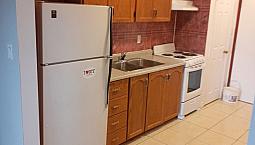 1 Bedroom Apartment Downtown Toronto (Sherbourne & Gerrard)