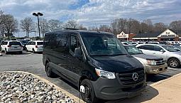 2024 Mercedes-benz Sprinter 2500 Passenger Van Low Roof 144” Die