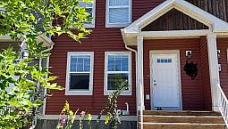 Townhouse In Sylvan Lake For Rent