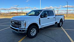2024 Ford F350 Xlt, Diesel!