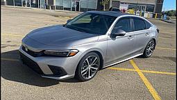 2022 Honda Civic Touring Low Kilometres Runs Great