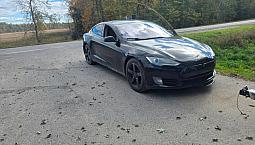 2013 Tesla Model S Free Charging