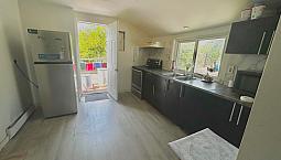Large Room For Rent (girls Or Couples)