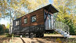 Mini Maison Sur Roues Autonome À Louer Ou À Vendre