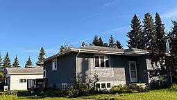 House For Sale — Whitecourt Alberta!