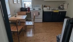 Small Apartment, 10 Mins From Downtown Ottawa