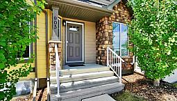 Townhouse For Rent - 2 Bed, 3 Bath - A/c, 2 Parking, Clearview