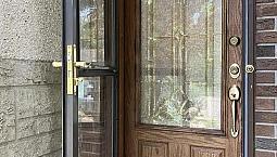 1-bedroom Suite In A House -separate Private Entrance– West End
