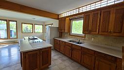 Character Bungalow | 3 Bed | 2 Full Bath | Detached Garage