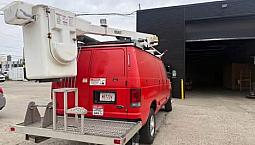 2014 Ford E350 Bucket 29feet Boom Lift With Dual Control Cargo