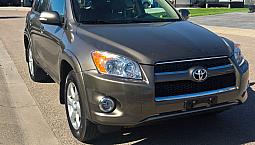 2009 Toyota Rav4 Awd Limited Low Km Only 140K!
