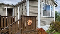 2 Bedroom Modular Mini-Home Only 10 Years Old - Furnished