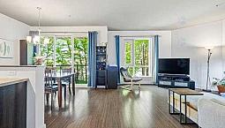 Rare Sur Le Marché : Condo Avec 2 Stationnements Intérieur 