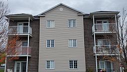 A Louer - Grand Condo 4 1/2 Sherbrooke
