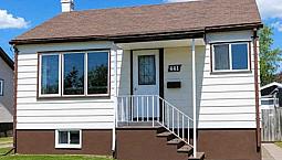For Sale- Westfort Bungalow With Huge Yard And Heated Garage