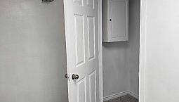 Bright Basement Room For Rent – All Utilities Included!
