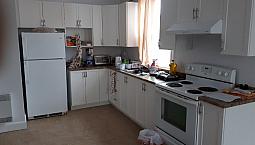 4 1 /2 Juillet Rénové, Étage, Haute Ville, 1095$ 418 564-9325