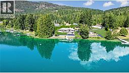 Luxury Lakefront Home For Rent