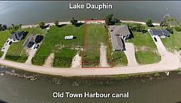 Build Your Dream Lakefront Escape – No Building Time Limit!