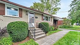 3 Bed 1.5 Bungalow Near Algonquin College Available Now