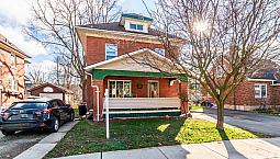 3 Bedroom Unit, With Amazing Deck