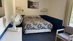 Cabin To Rent Located In Sorrento! All Utilities Included!