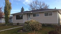 3 Bedroom Top Floor House For Rent