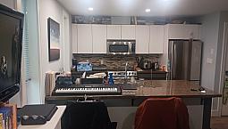1 Bedroom 2-Level Full-Furnished Suite With Amenities