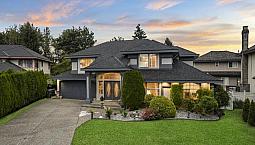 Luxury Fully Furnished 5 Br Plus Large Den 3 Bath Home For Rent