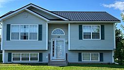 4 Bedroom 2 Bath Home In Sherwood! Great Neighborhood!
