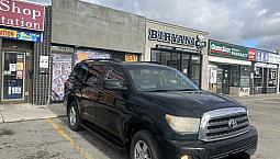 2010 Toyota Sequoia Sr5 4X4