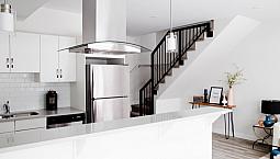 Modern 2 Bedroom Townhouse In Winnipeg Available September 1!