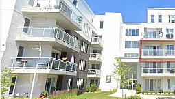 Condo Luxueux À Louer