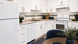 Enjoy Sept & Oct 1/2 Rent!! Modern Newly Renovated 2 Bedroom Apt