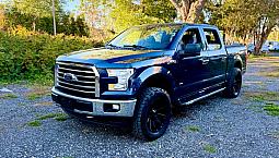 2017 Ford F150 Levelled Crew