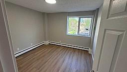 Central Edmonton: Room For Rent! Female Roommates Only!!!