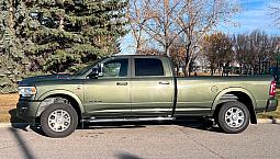 2022 Ram 3500 Laramie Crew Cab 4x4