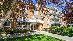 Hillhurst 2 Beds 1 Bath Apartment For $222000Cad