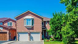 4 Bedroom 3 Bathroom Detached House For Rent In Scarborough.