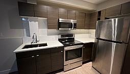 **2 Bed 1 Bath Lower Duplex Unit For Rent In Earl Grey**