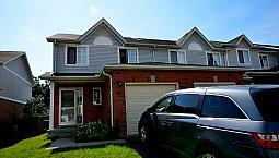 Waterloo - Laurelwood - 3 Bedrooms End Unit Townhome