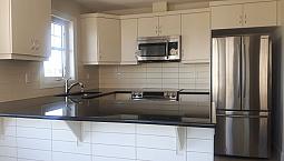 Corner Townhouse For Rent 3 Bed 2.5 Bath Attach Garage