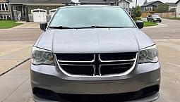 2013 Dodge Grand Caravan Se | 176,000 Km | Well Maintained | Cam
